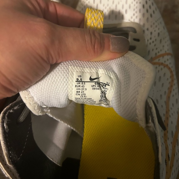 Nike React Vision Size 9.5 - Picture 8 of 10